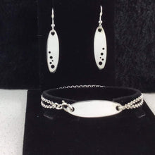 Load image into Gallery viewer, Quiet Moments Sterling Silver 925 drop Earrings
