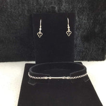 Load image into Gallery viewer, Sterling Silver 925 Solid Line Link Bracelet with twist links and fluer-dis-le earring set 2
