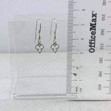 Load image into Gallery viewer, Sterling Silver 925 Earrings with trefoil
